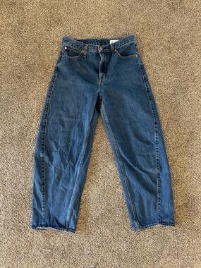 GAP Barrel Women's Jeans in Dark Blue Denim